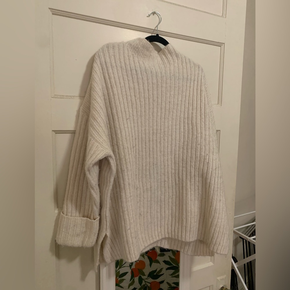 Cozy White Ribbed Women's Sweater